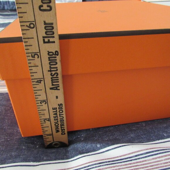 Authentic HERMES Empty Box 14” x 11” x 5.5” with boot bag - Picture 16 of 16